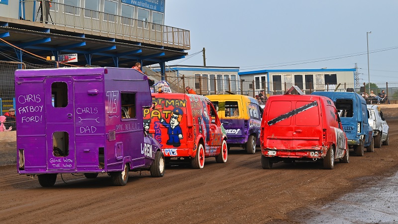 Small Van Bangers   Sat 25 April